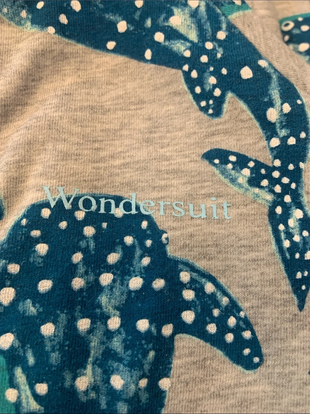 Bonds Baby Zip Wondersuit Dancing Whale Shark 18-24M - VGUC